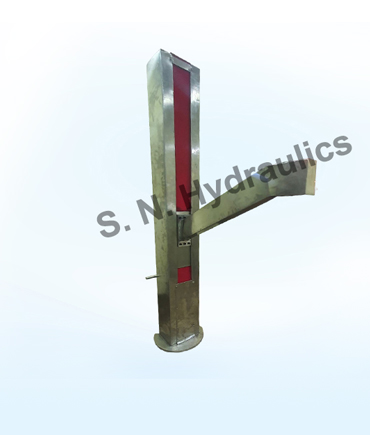 Centrifuge Bag Lifting Device